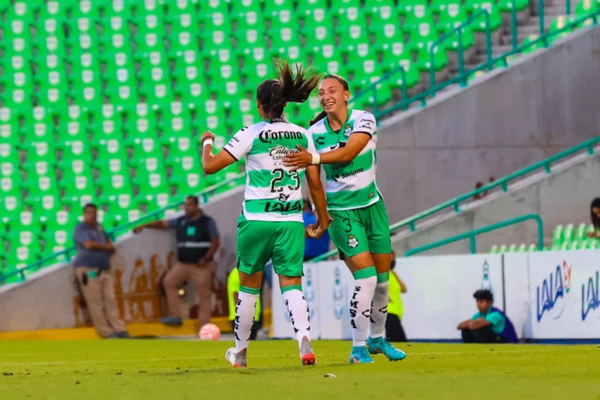 Santos derrota a Mazatlán FC y se niega a morir en la Liga Mx Femenil