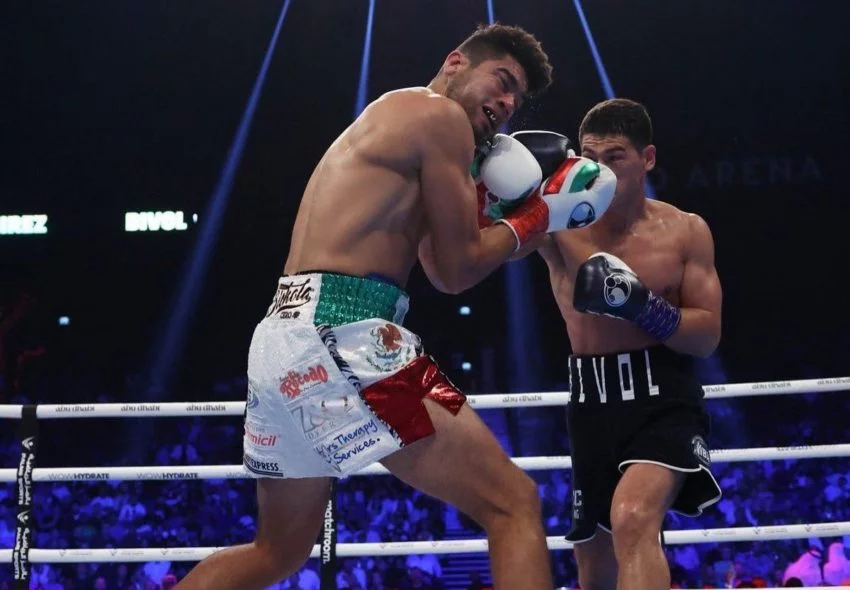 Bivol vence al Zurdo Ramírez y se consolida como el mejor boxeador del momento