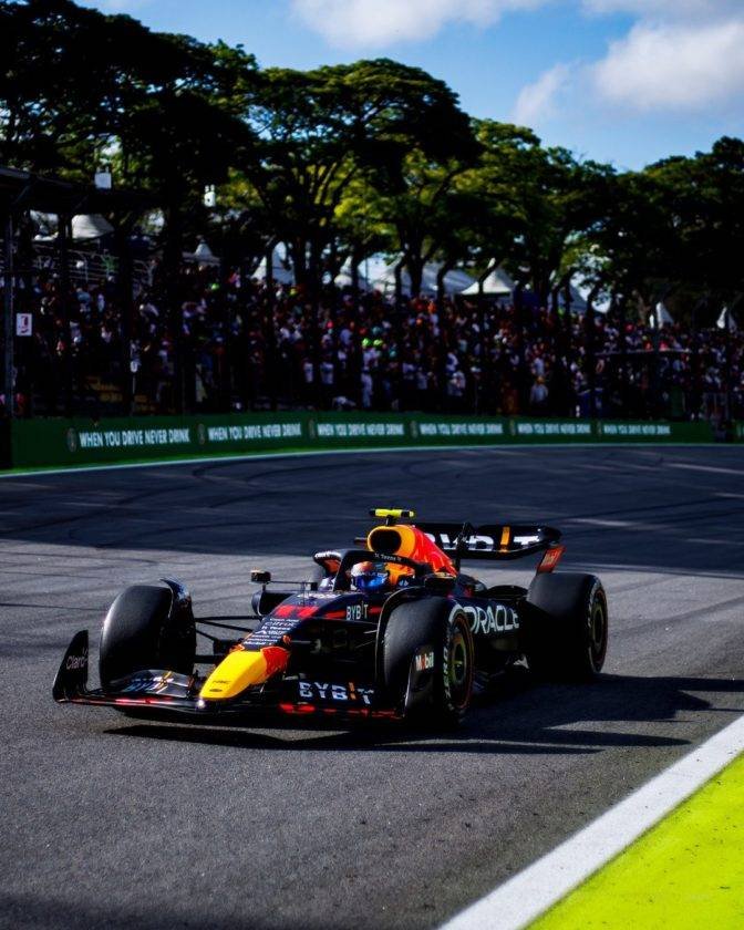 Red Bull justifica a Max Verstappen y llama a la unidad