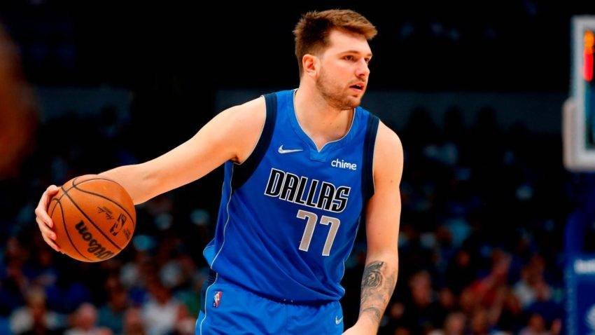 Luka Dončić hace historia consigue un 60-20-10