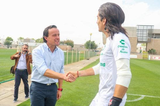 Lee más sobre el artículo Presidente de la Liga Mx se reúne con directivos de Santos Laguna