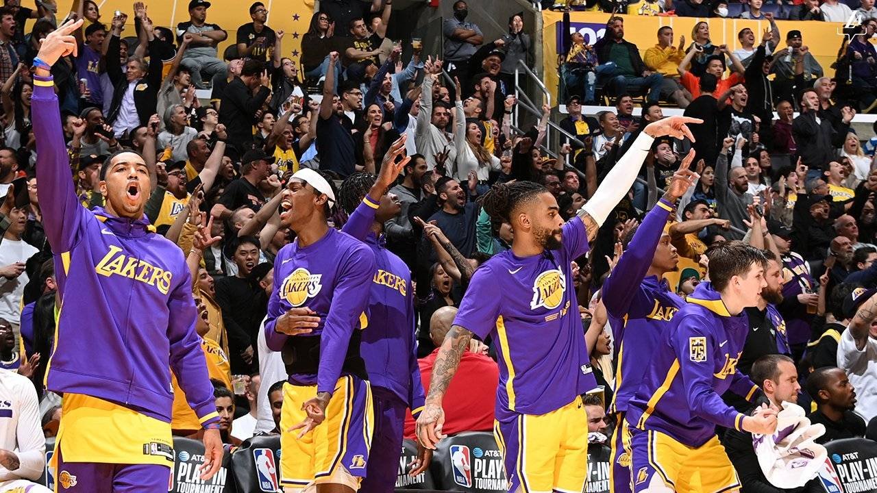 Los Lakers derrotaron a los Timberwolves.