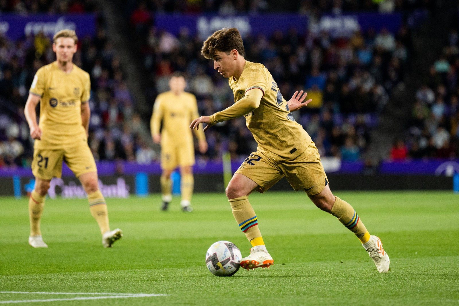 Barcelona sufrió su segunda derrota al hilo a manos del Valladolid.