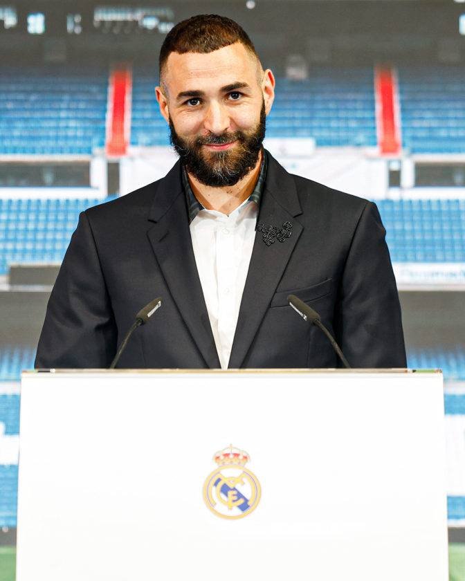 Karim Benzema recibió un homenaje del Real Madrid.