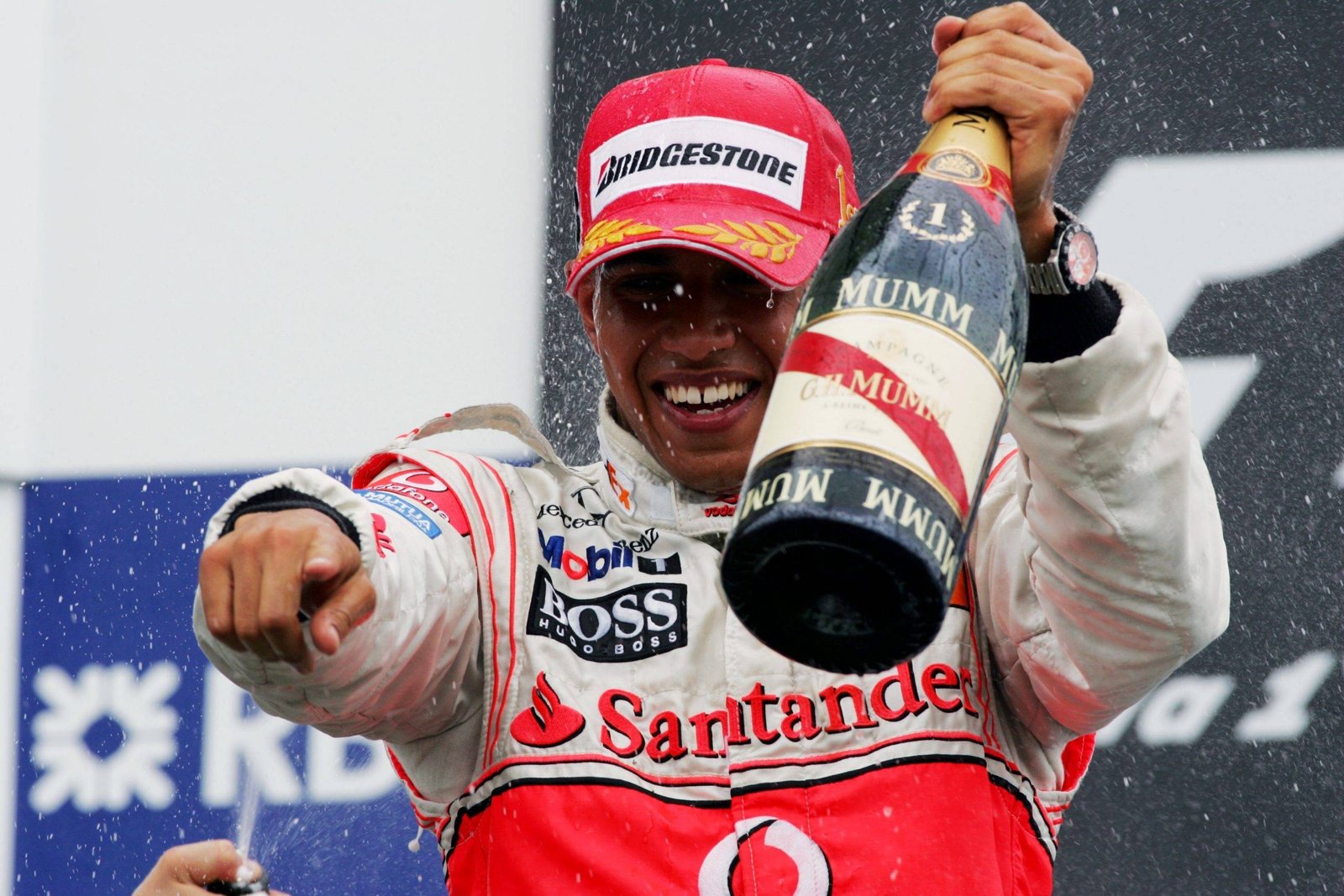 Lewis Hamilton en su primer triunfo de F1.