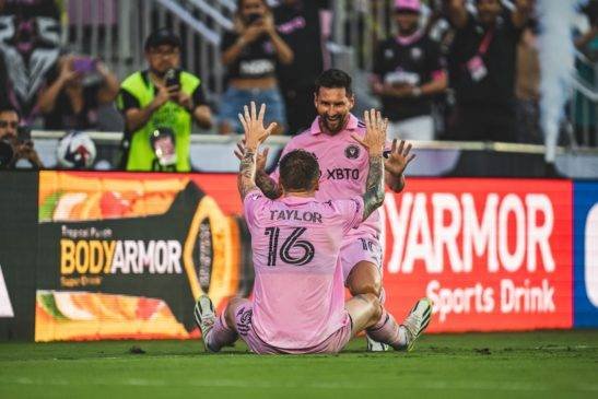 Lee más sobre el artículo Brilla Messi en goleada del Inter Miami 4-0 al Atlanta United