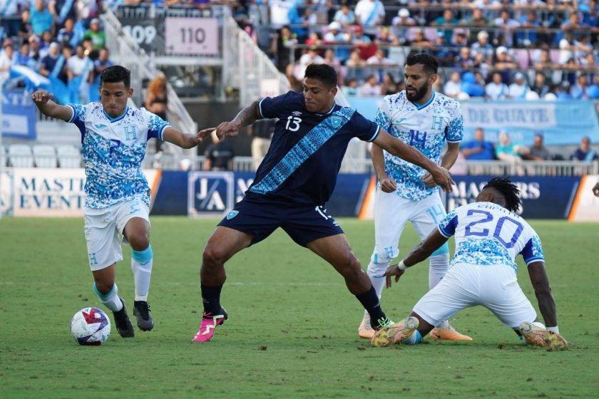 Guatemala igualó 0-0 con Honduras en partido de preparación. 