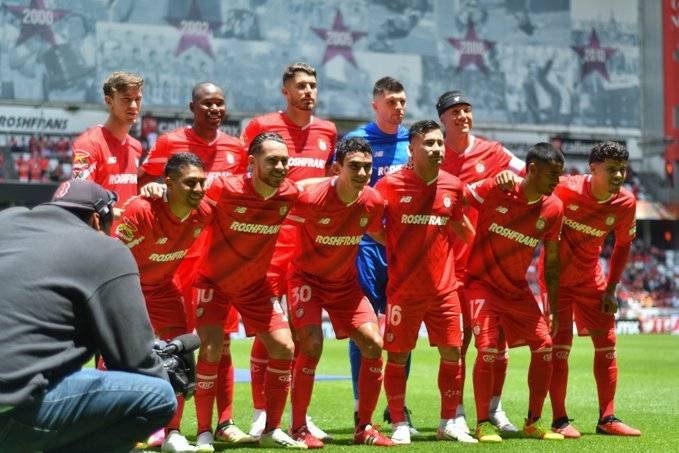 Toluca venció 5-0 al Pachuca.