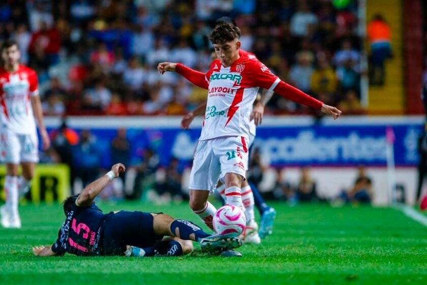 Necaxa consiguió tres puntos para llegar a 11. 