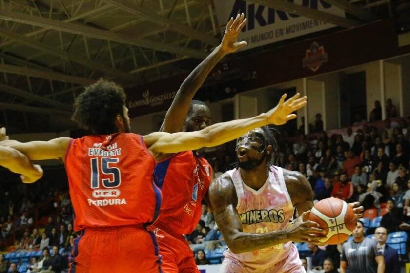 Freseros con una gran noche ante Mineros de Zacatecas. 