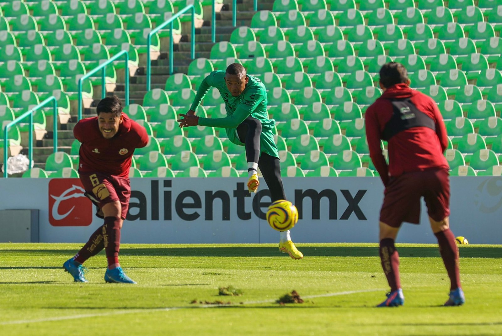 HAROLD PRECIADO jugó ante los MINEROS.