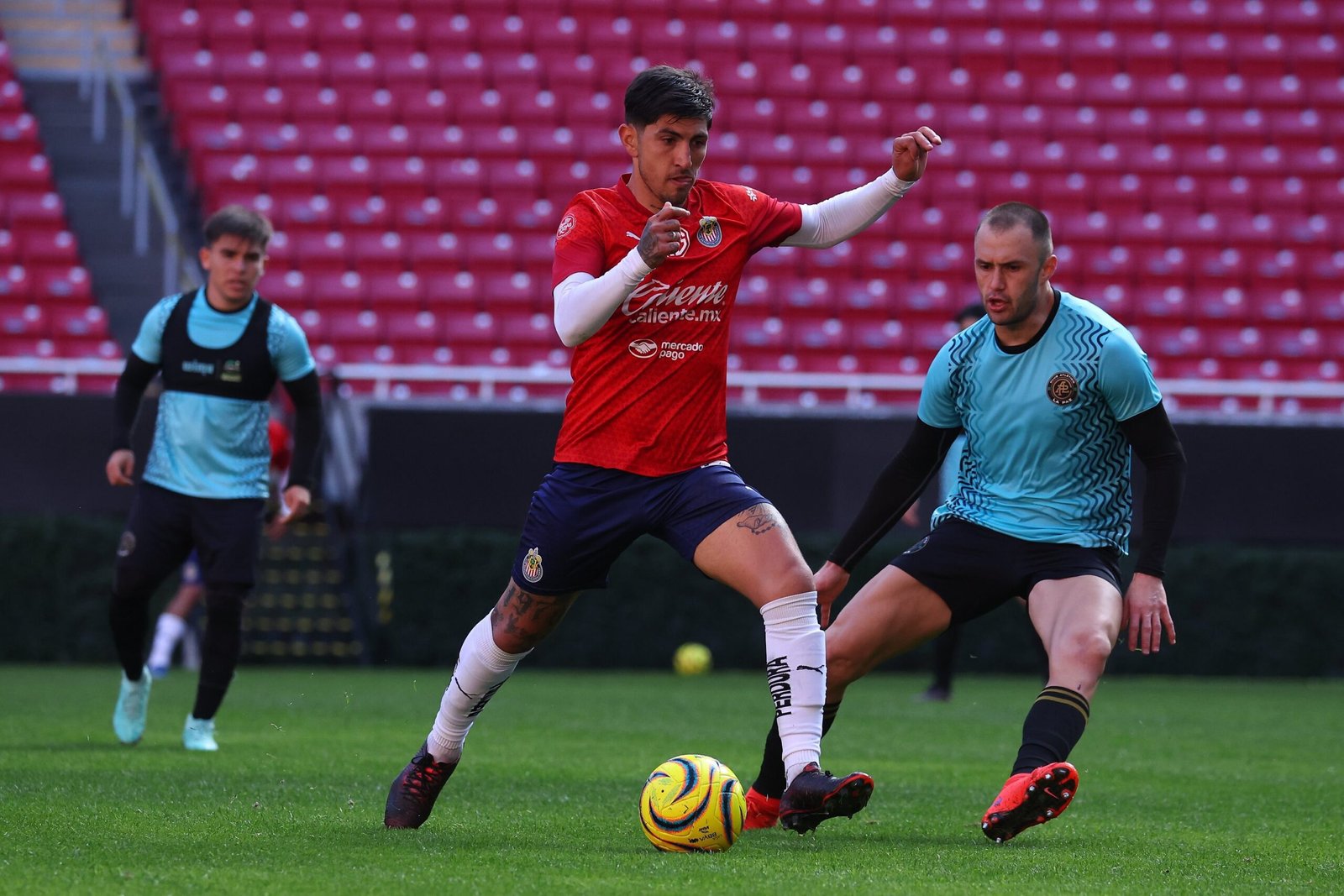 Lee más sobre el artículo Chivas aplasta 7-1 al Celaya en juego amistoso