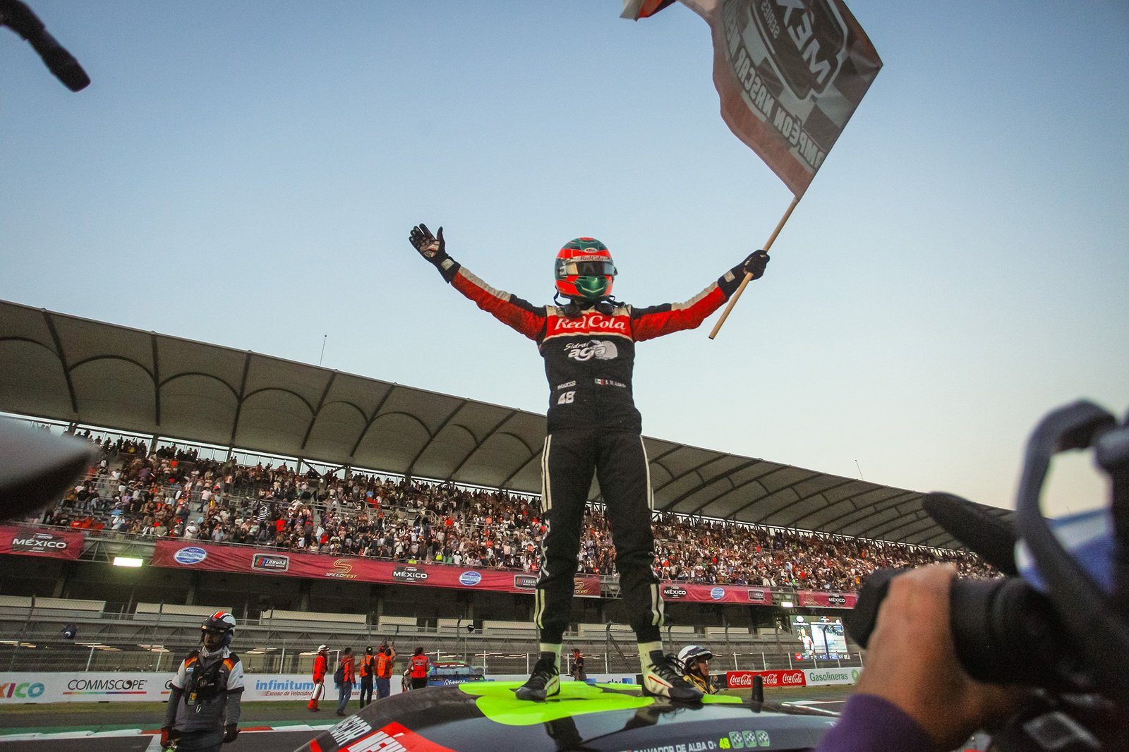 Arranca NASCAR México en San Luis Potosí