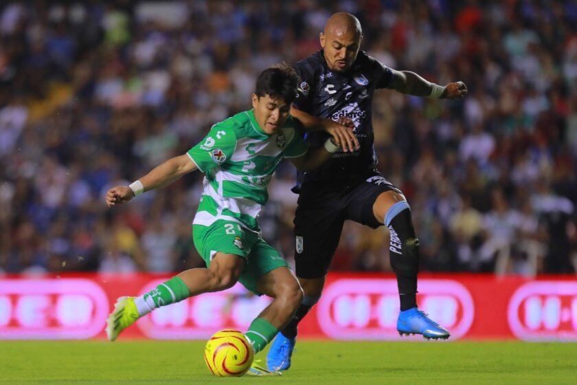 Santos Laguna liga triunfos en la Liga Mx