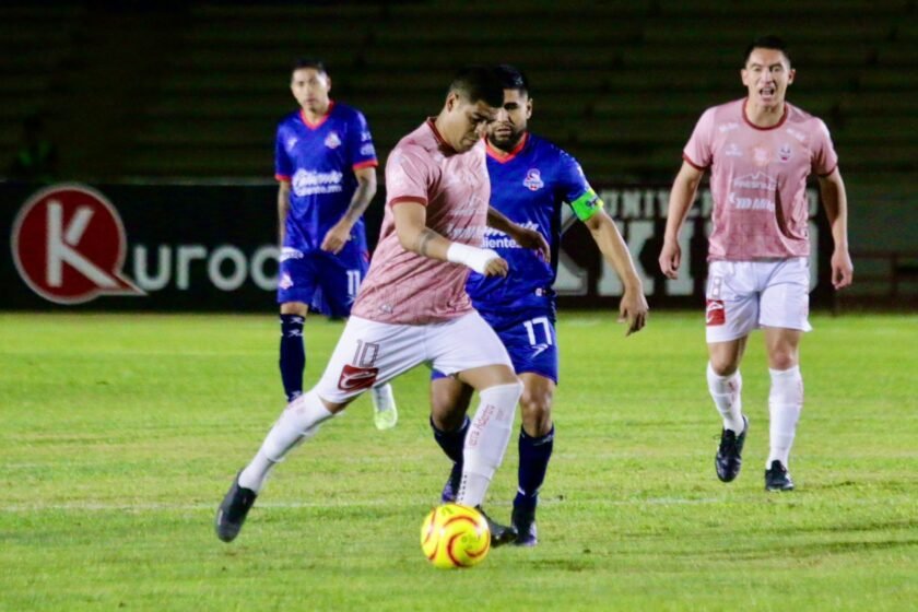 Cimarrones y Mineros igualan 2-2 