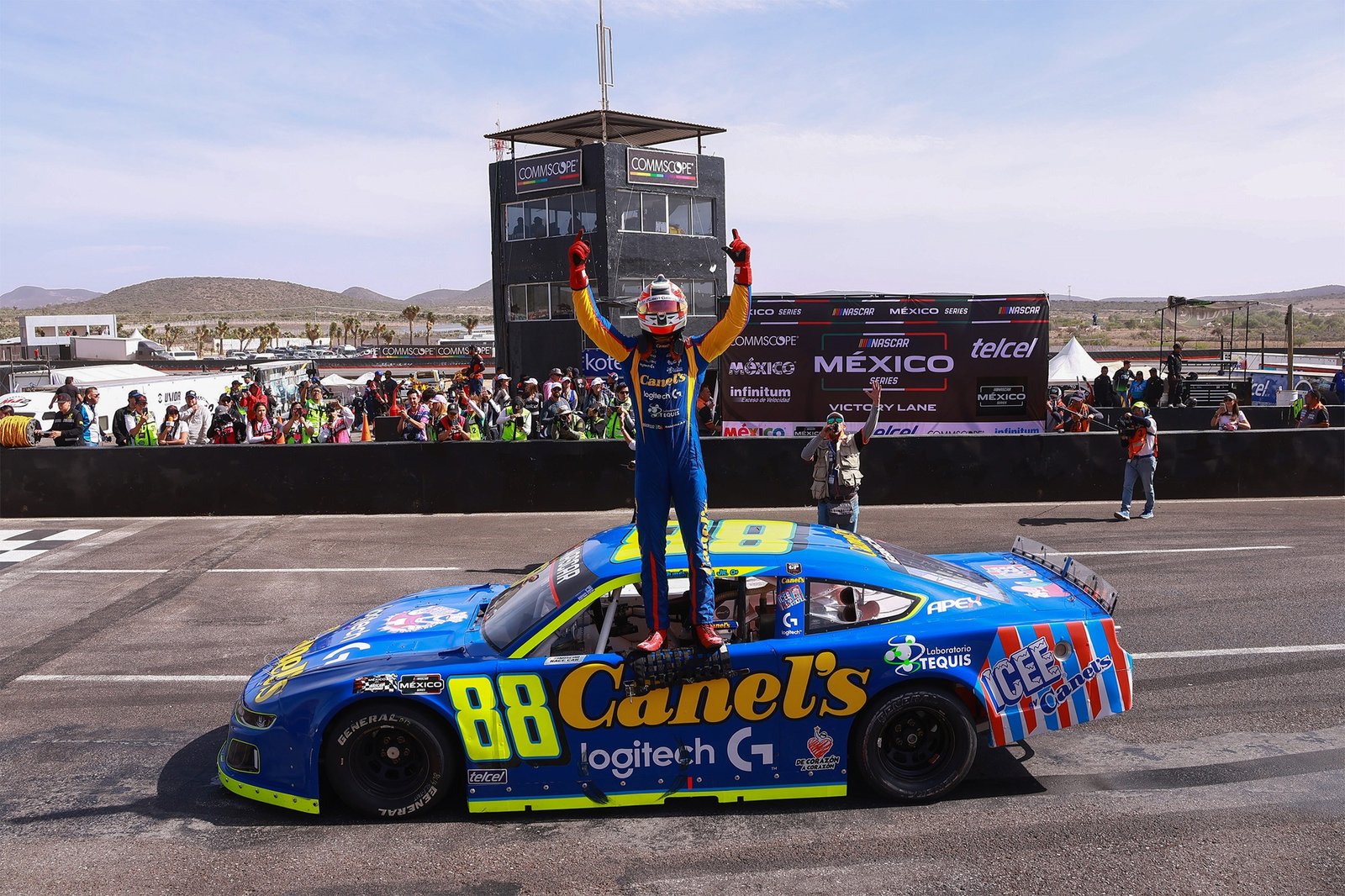 Rubén García Jr. gana en fecha NASCAR México de San Luis Potosí