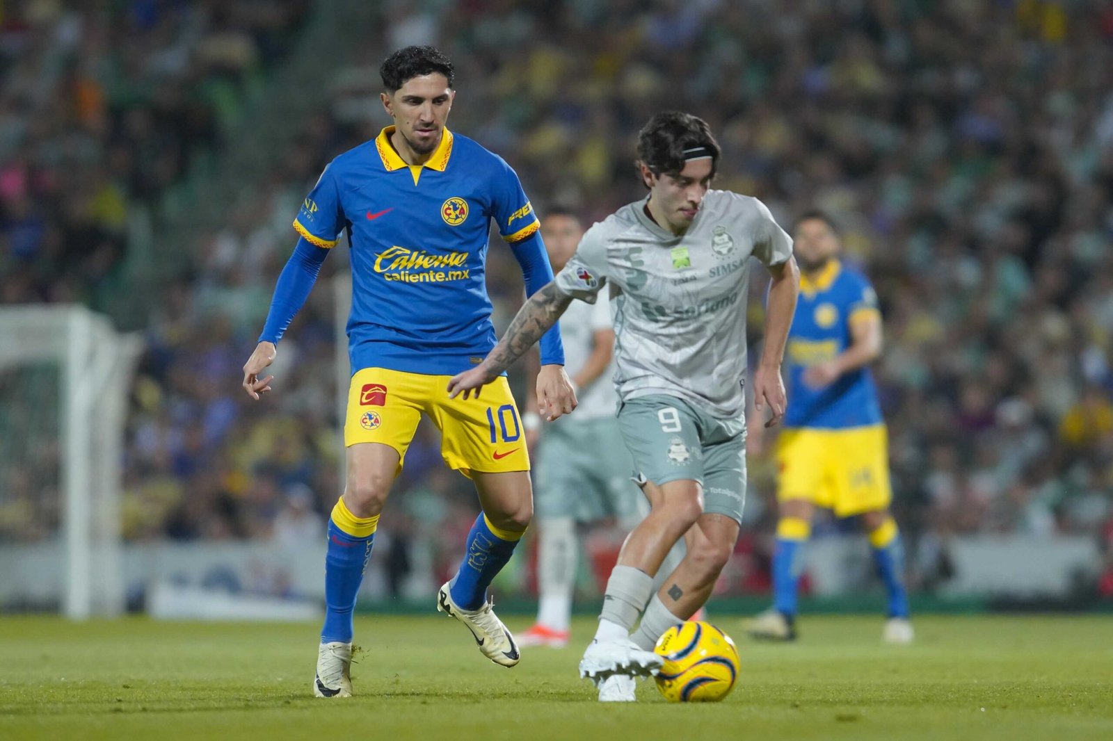 Santos Laguna y América empatan 1-1 en el Estadio Corona