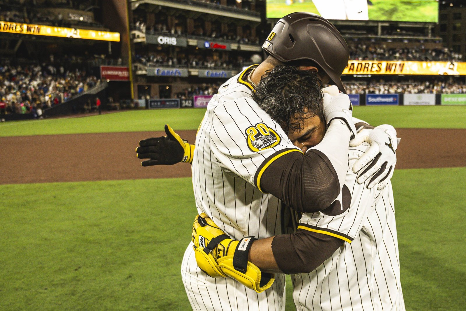 MLB: Padres logran increíble victoria 6-5 sobre los Dodgers