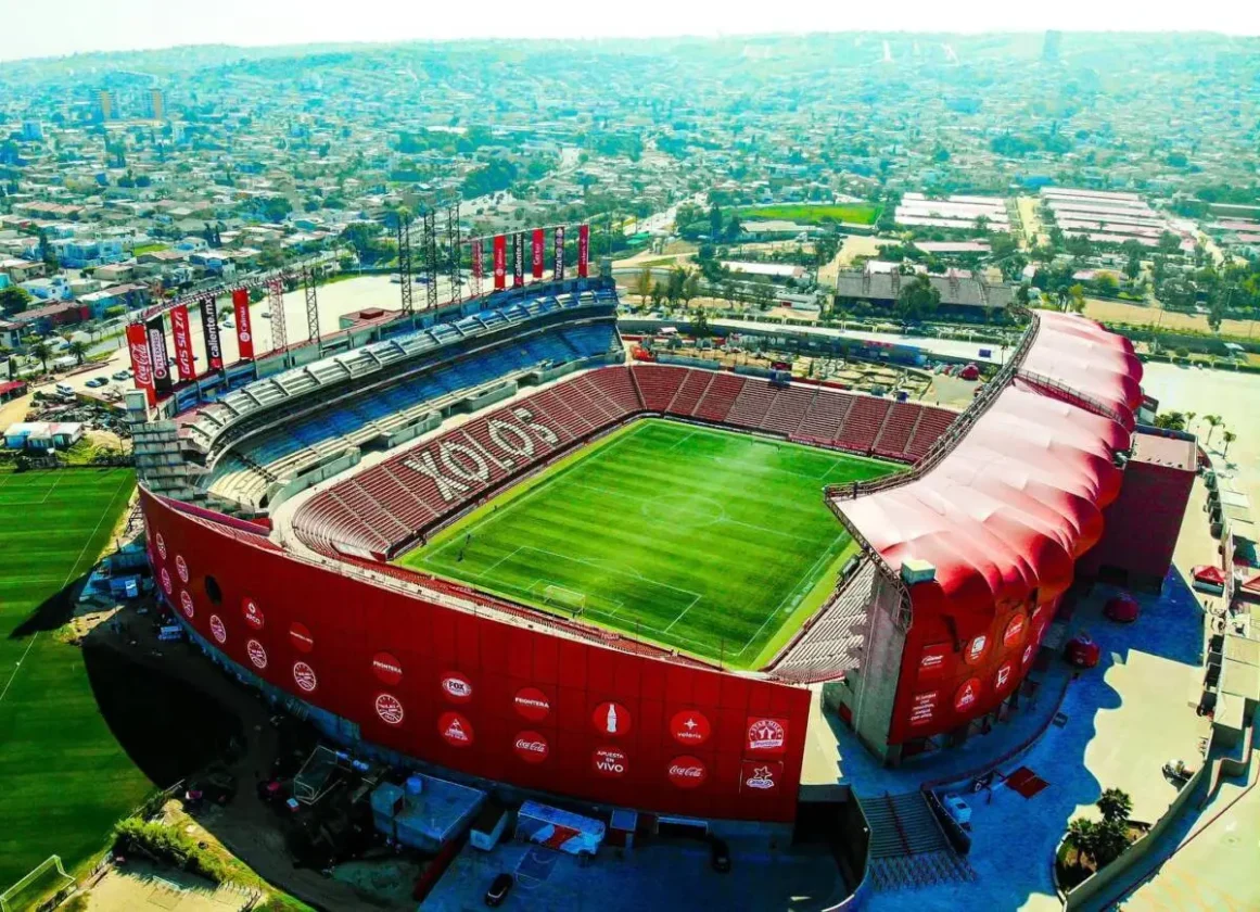 Estadio Caliente, casa de los Xolos de Tijuana. 