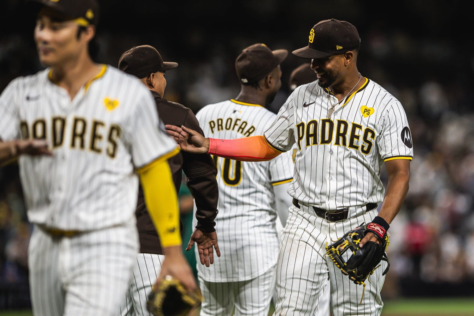 MLB: Padres derrota 8-1 a Dodgers y los barre en la serie en Petco Park