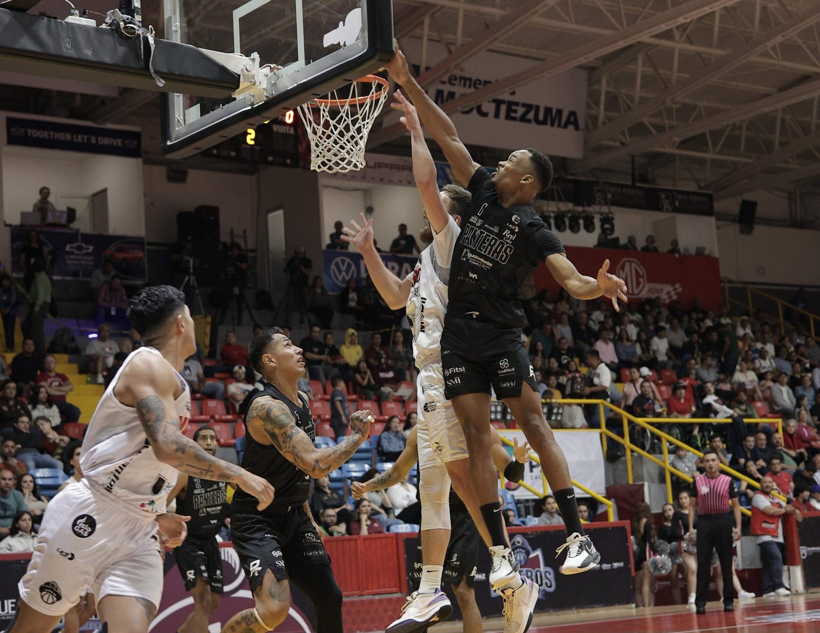 Lee más sobre el artículo LNBP: Panteras de Aguascalientes vence 78-66 a los Mineros de Zacatecas