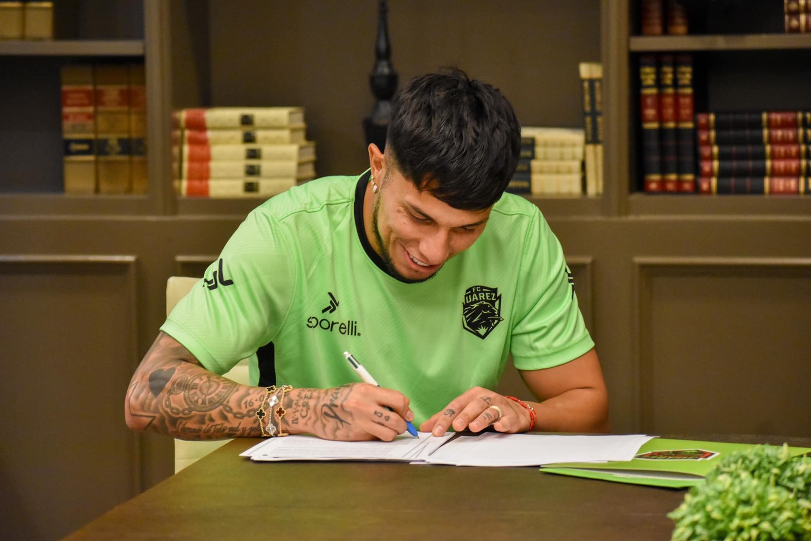 Liga Mx: Es Oficial, Carlos Salcedo Firma con el FC Juárez