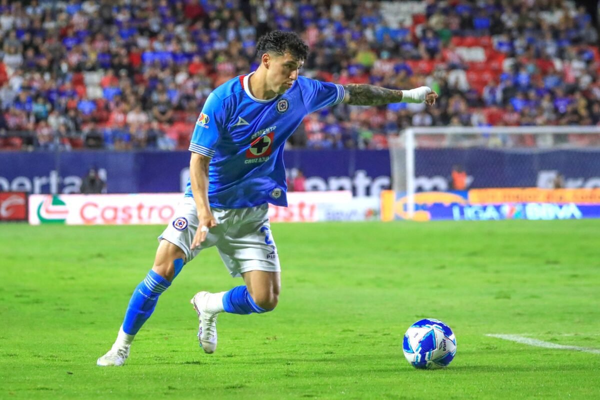 Atlético de San Luis venció en casa al Cruz Azul. 