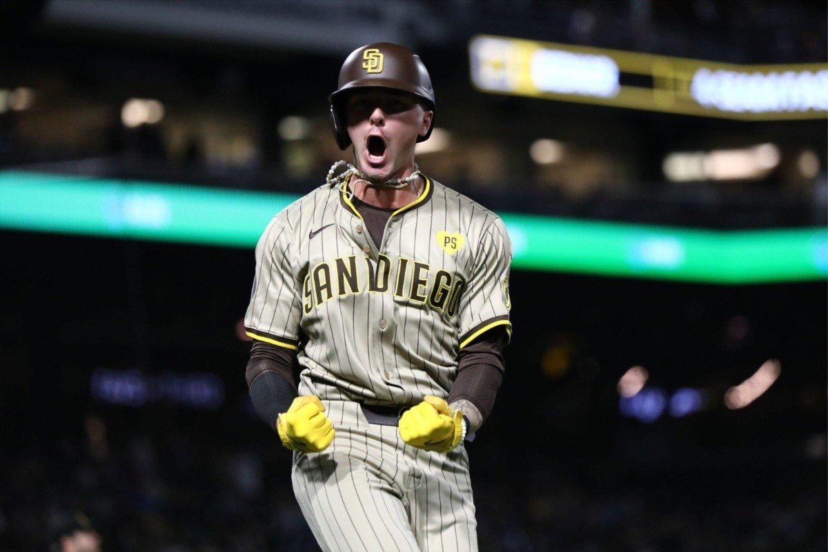 Jackson Merrill hace historia con los San Diego Padres.