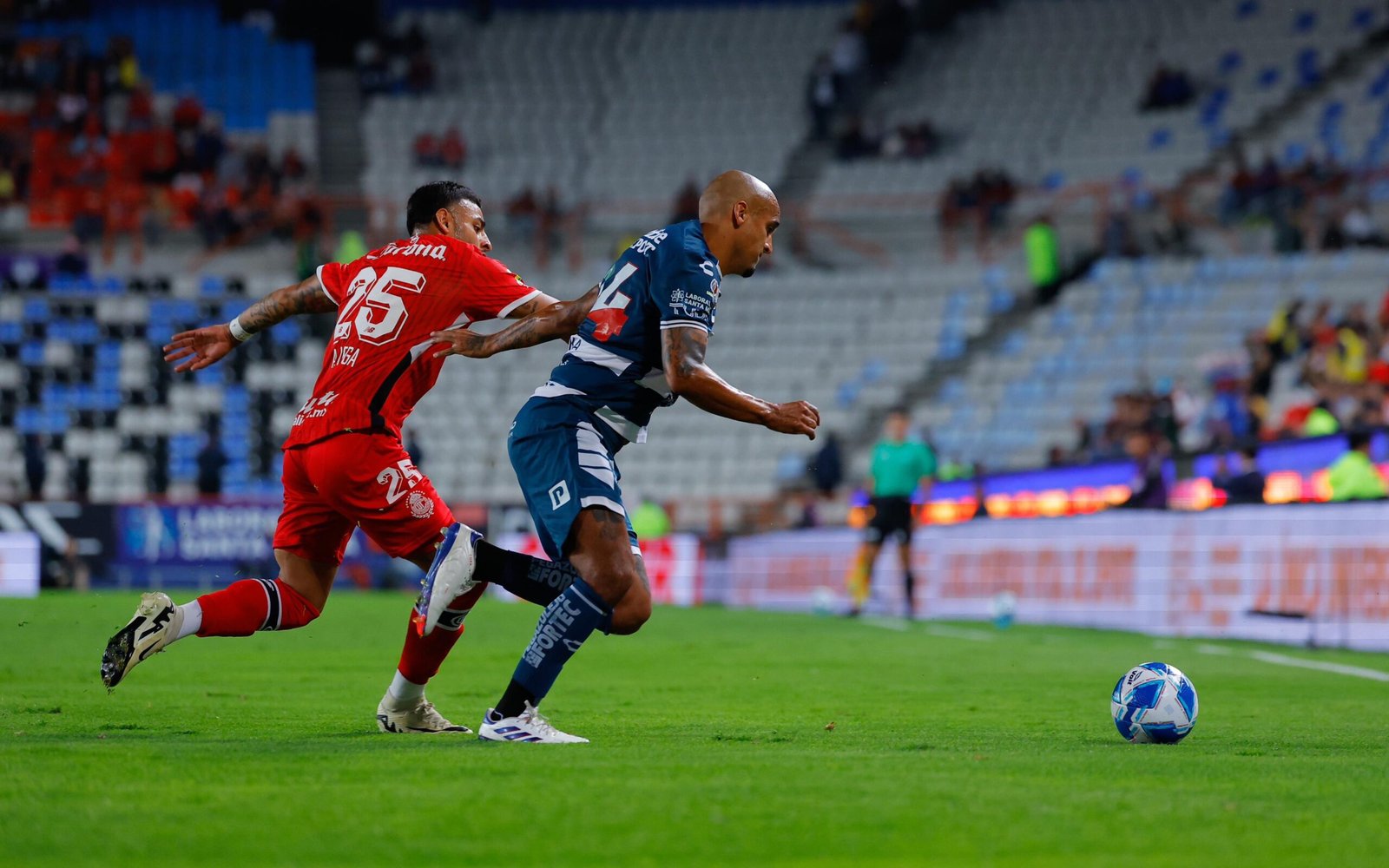 Pachuca y Toluca empatan 2-2 en el Estadio Hidalgo