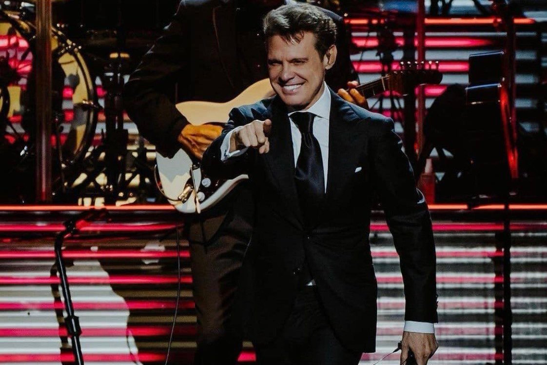 Lee más sobre el artículo Luis Miguel reprograma conciertos en México por recomendación médica