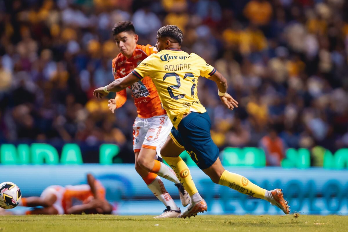 Club América venció 2-1 al Pachuca en el Estadio Cuauhtémoc. 