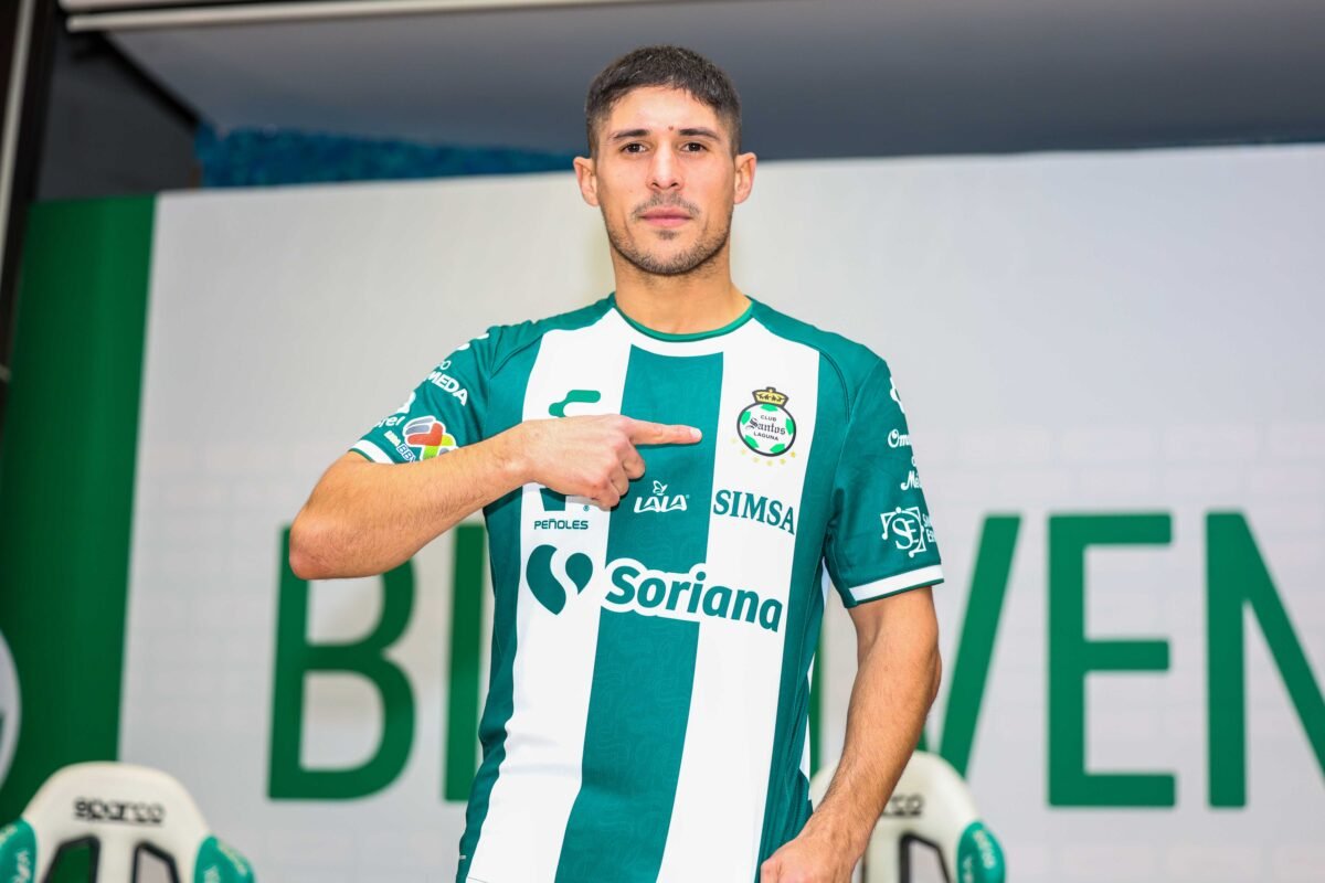 Javier Güémez reforzará a Santos Laguna.