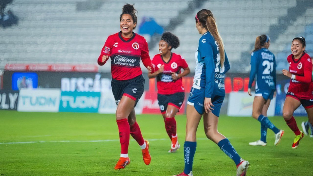 Lee más sobre el artículo Aisha Solórzano: Transferencia histórica del Club Tijuana a la NWSL