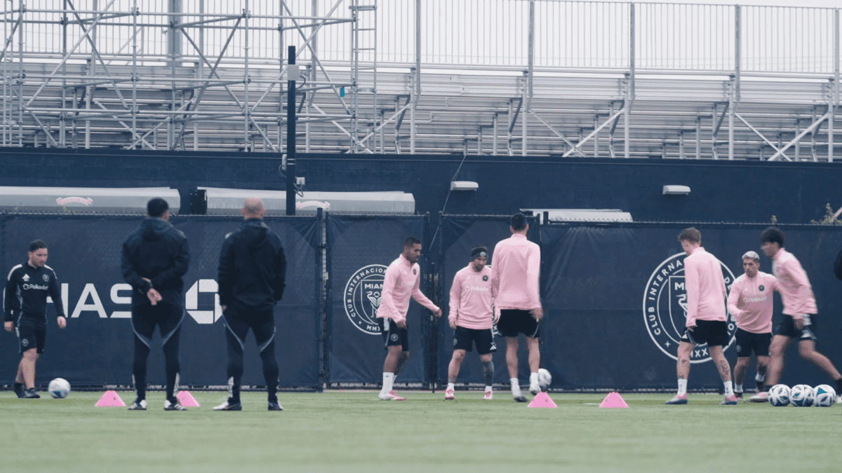 Inter Miami y su técnico Javier Mascherano en la práctica del equipo.