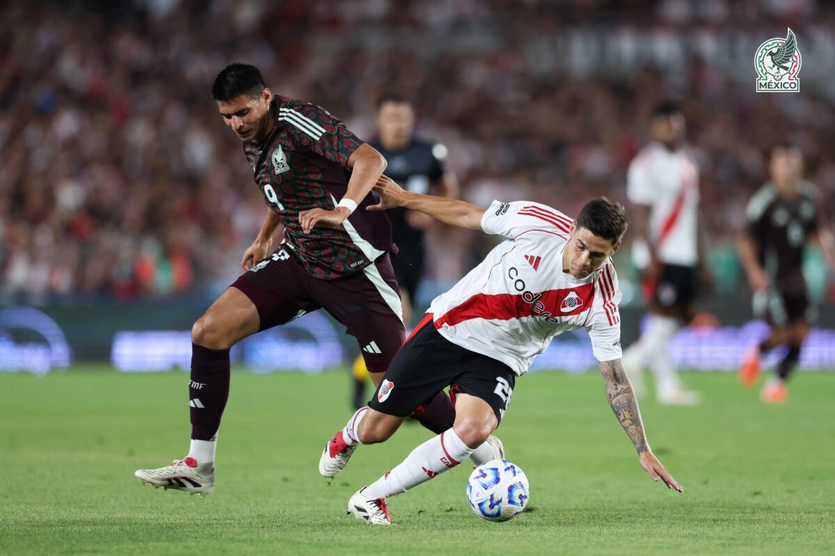 River Plate vs México