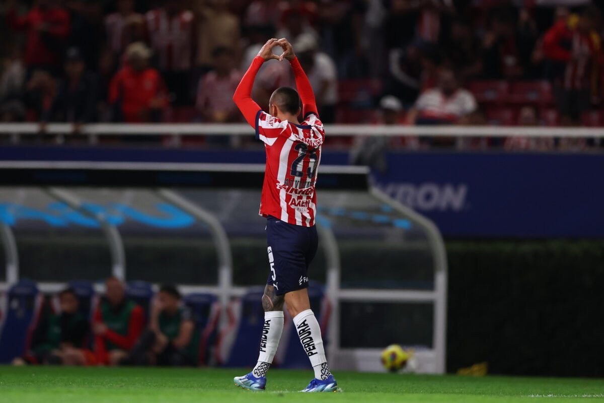 Lee más sobre el artículo Liga MX: Chivas Derrotan 2-1 a Xolos de Tijuana en la Jornada 6