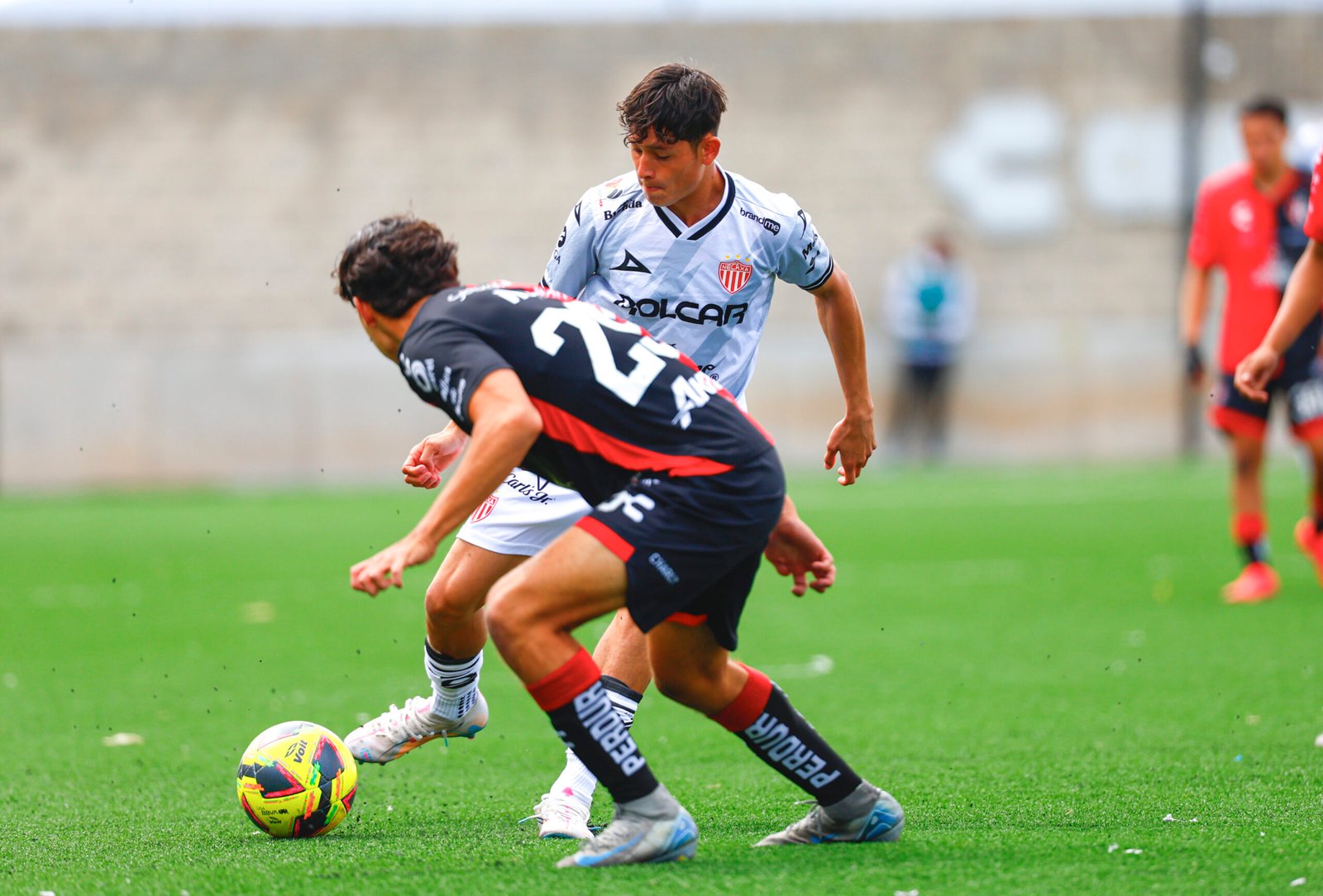 Lee más sobre el artículo Necaxa Vence al Atlas en Juveniles: Los Rayos Sub 23 y Sub 19 Brillan en la AGA