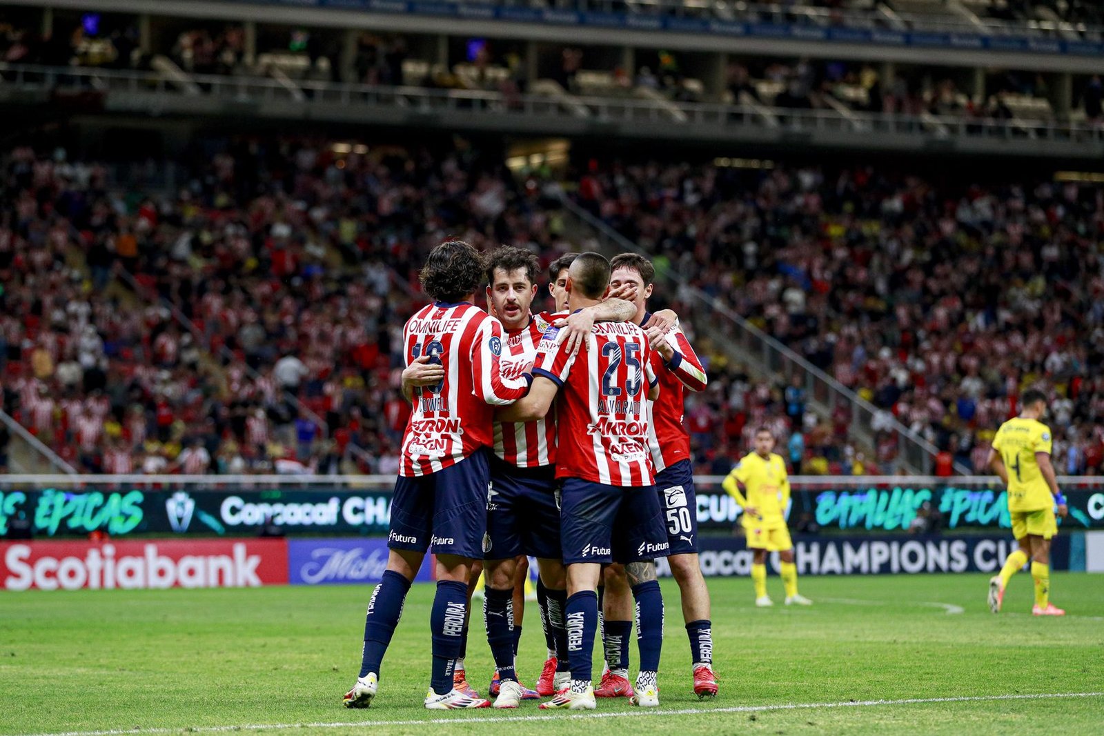 En este momento estás viendo Chivas 1 América 0: Un Triunfo que Da Ventaja en la Copa de Campeones de la Concacaf