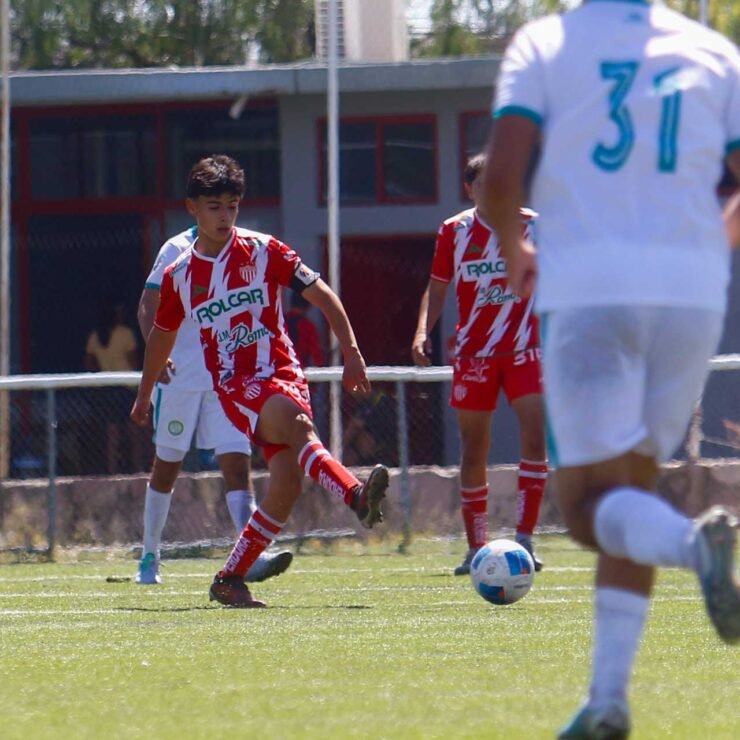 Necaxa empató 1-1 con Santa Ana